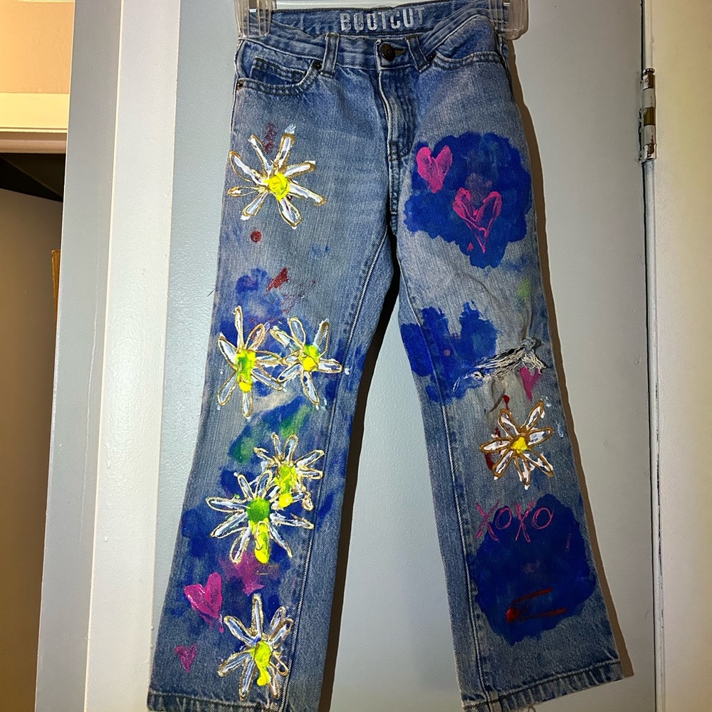 Hand painted Kids Flower Daisy Jeans, crazy 8 brand, size 6, painted by Kay